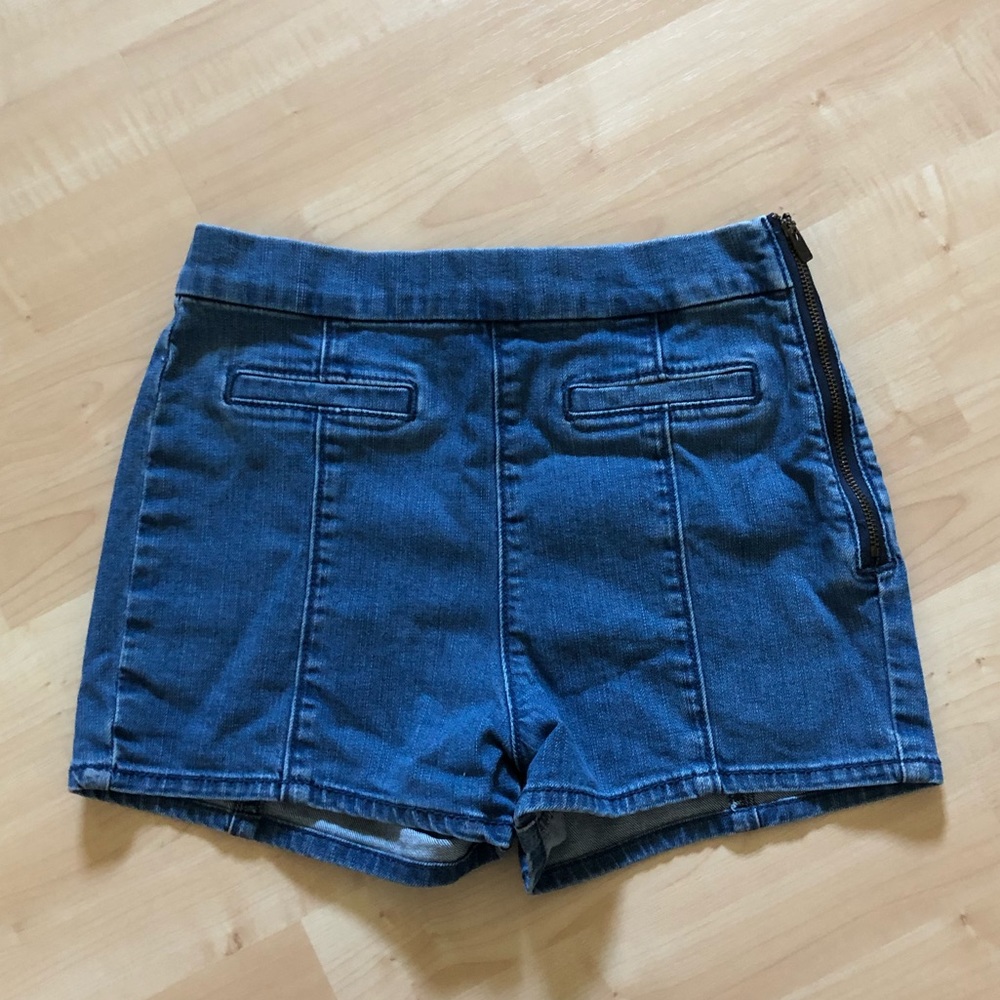 Hollister high rise denim shorts